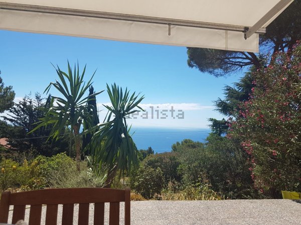 appartamento in vendita a Cipressa