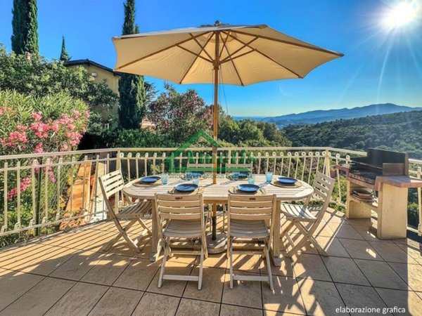 casa indipendente in vendita a Cipressa