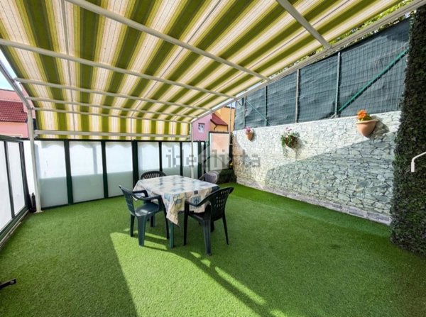 appartamento in vendita a Cipressa