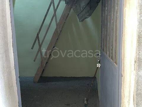 box auto in vendita a Cipressa in zona Lingueglietta