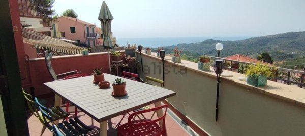 appartamento in vendita a Civezza