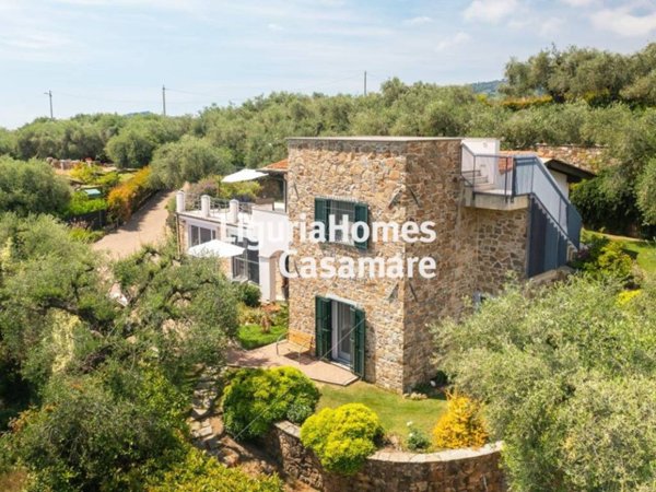 casa indipendente in vendita a Civezza
