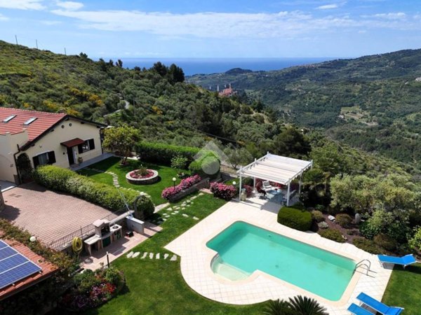casa indipendente in vendita a Civezza