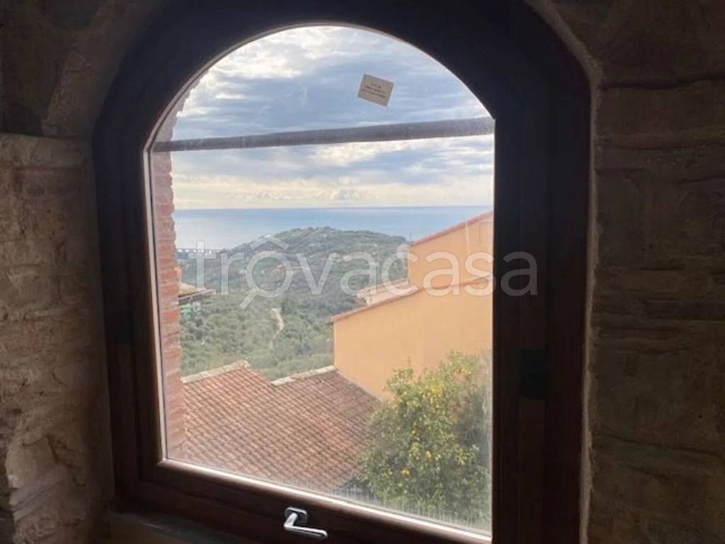 casa indipendente in vendita a Civezza