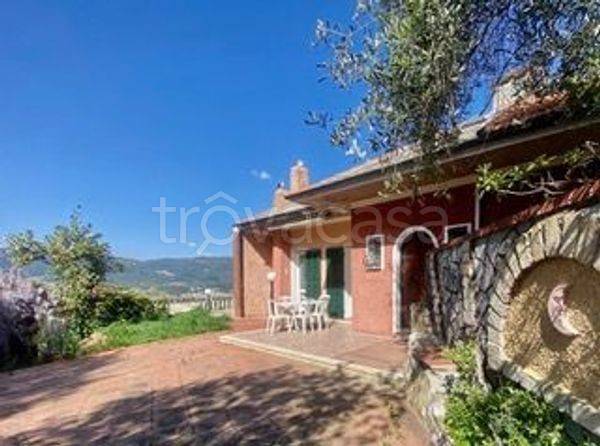 casa indipendente in vendita a Civezza