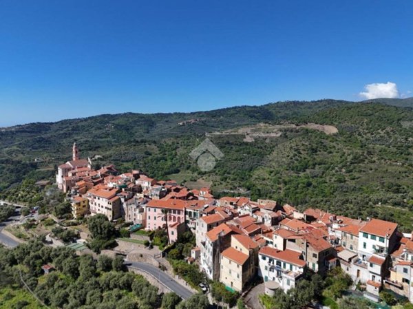 appartamento in vendita a Civezza