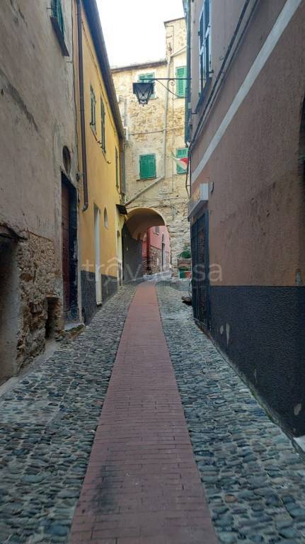 appartamento in vendita a Civezza