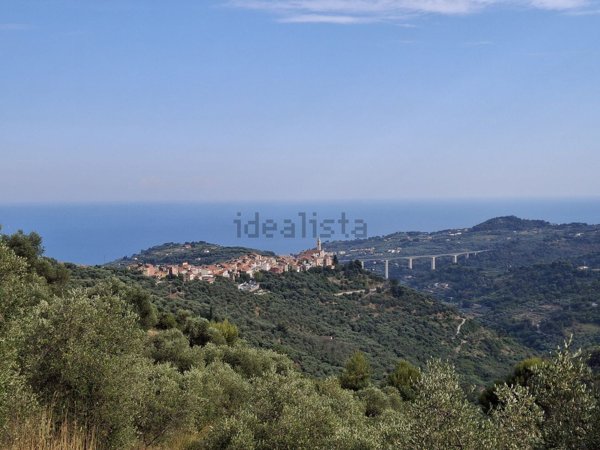 appartamento in vendita a Civezza