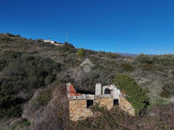 casale in vendita a Civezza