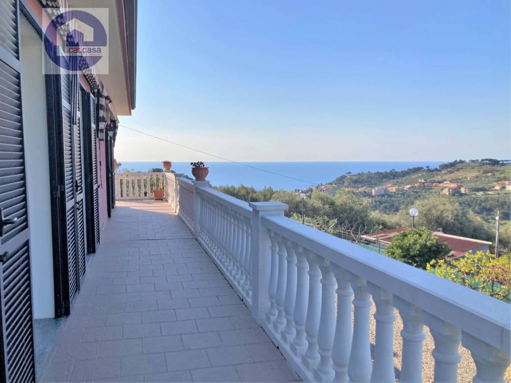 casa indipendente in vendita a Civezza