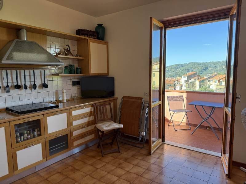 appartamento in vendita a Civezza