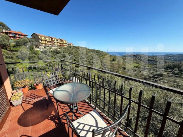 appartamento in vendita a Civezza