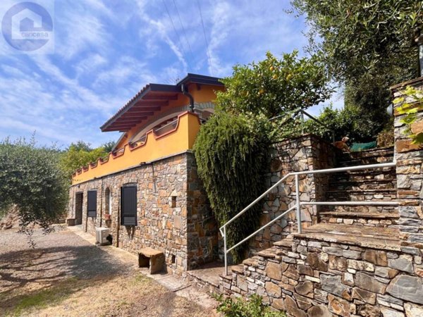 casa indipendente in vendita a Civezza