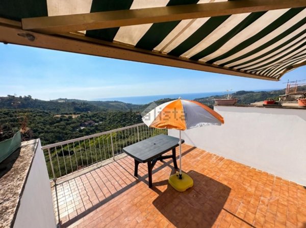 appartamento in vendita a Civezza