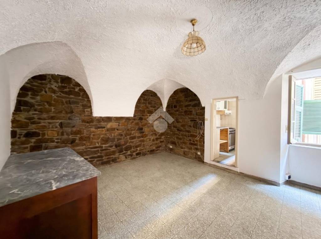 casa indipendente in vendita a Civezza