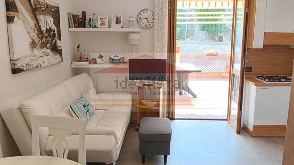 appartamento in vendita a Civezza