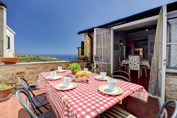 casa indipendente in vendita a Civezza
