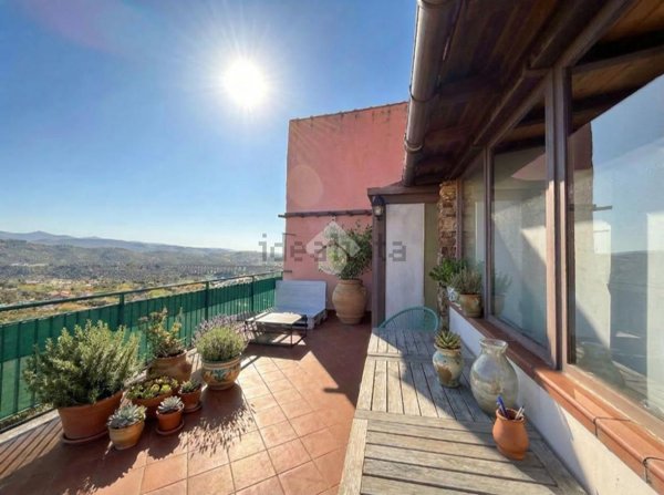 casa indipendente in vendita a Civezza