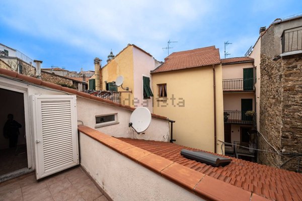 appartamento in vendita a Civezza