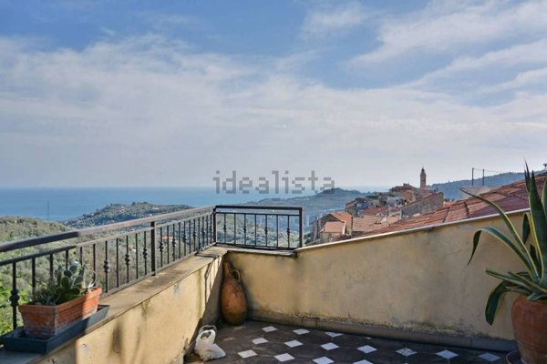 casa indipendente in vendita a Civezza