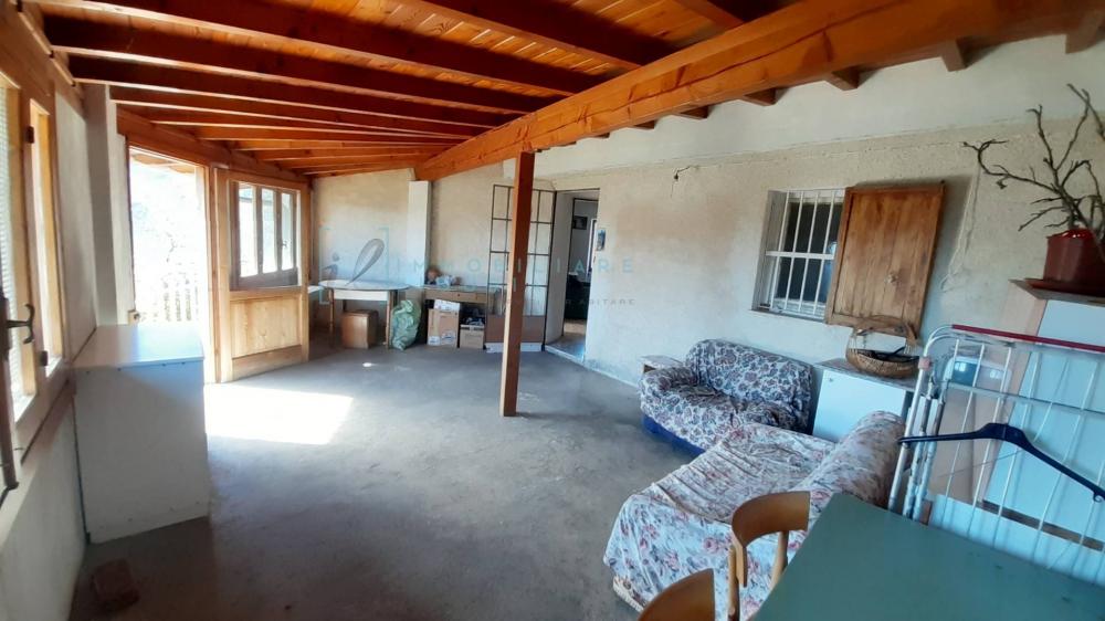casa indipendente in vendita a Cosio d'Arroscia