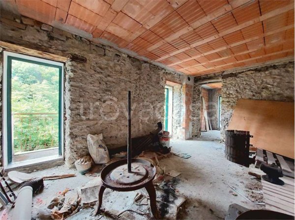 appartamento in vendita a Cosio d'Arroscia