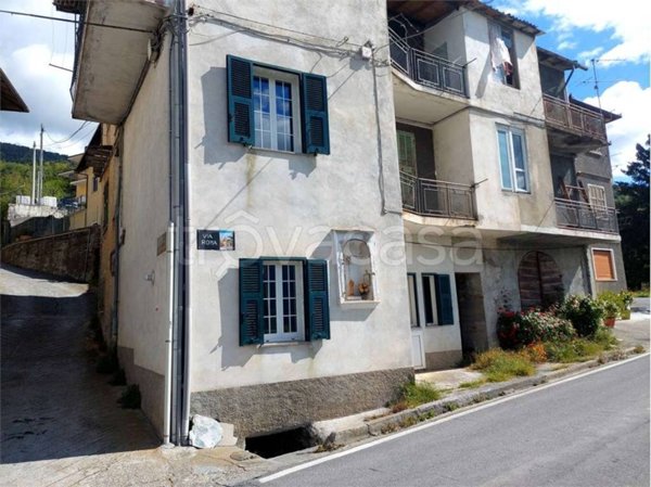 appartamento in vendita a Cosio d'Arroscia