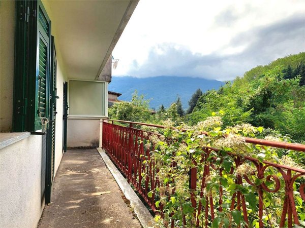 appartamento in vendita a Cosio d'Arroscia