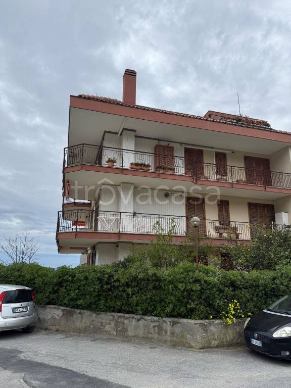 appartamento in vendita a Costarainera