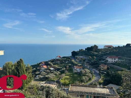 appartamento in vendita a Costarainera