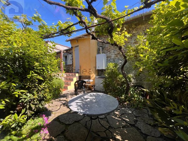 appartamento in vendita a Costarainera