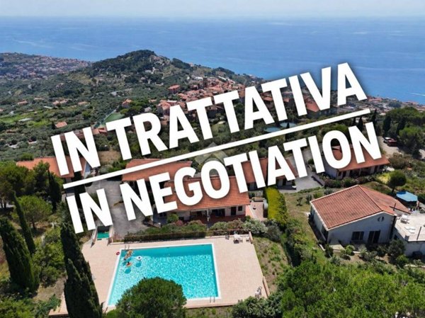 casa indipendente in vendita a Costarainera