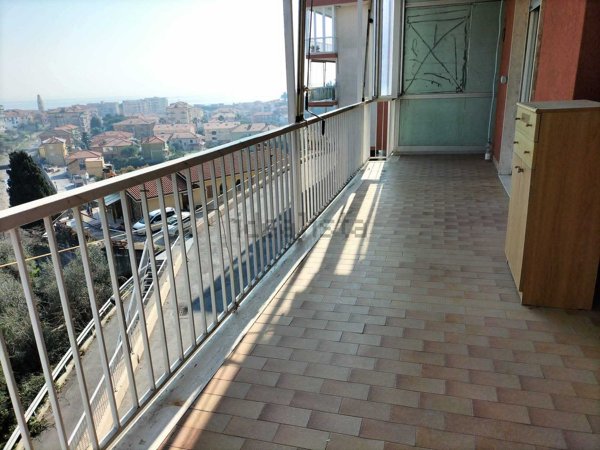 appartamento in vendita a Costarainera