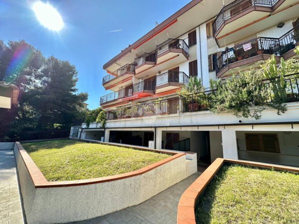 appartamento in vendita a Costarainera