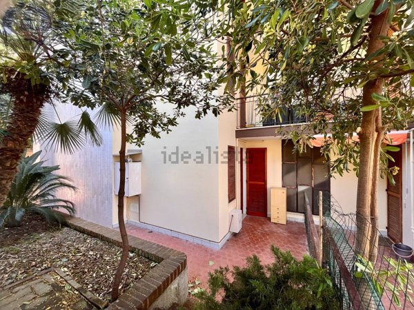 appartamento in vendita a Costarainera