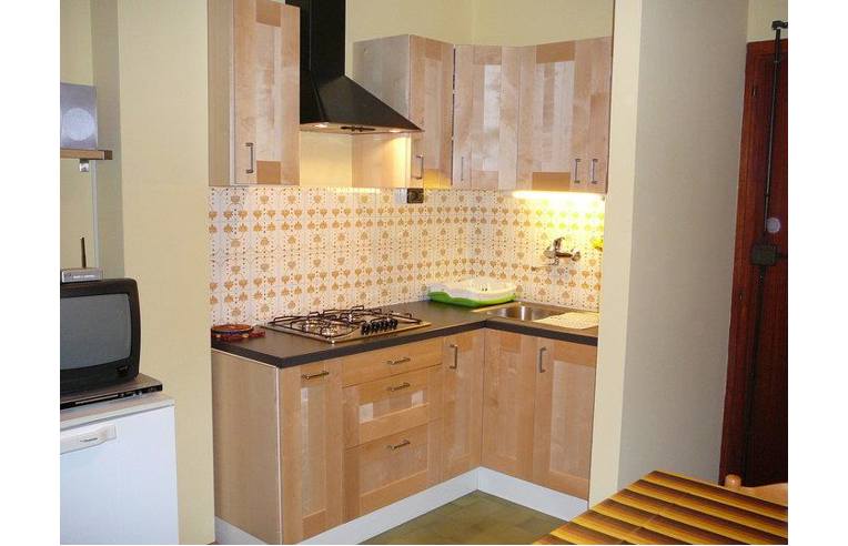 appartamento in vendita a Costarainera