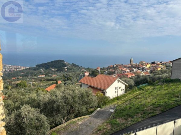 casa indipendente in vendita a Costarainera