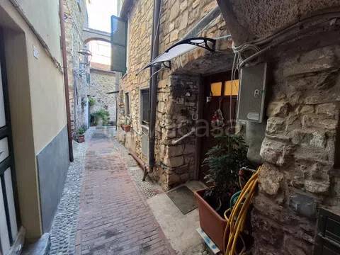 appartamento in vendita a Costarainera