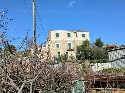 appartamento in vendita a Costarainera