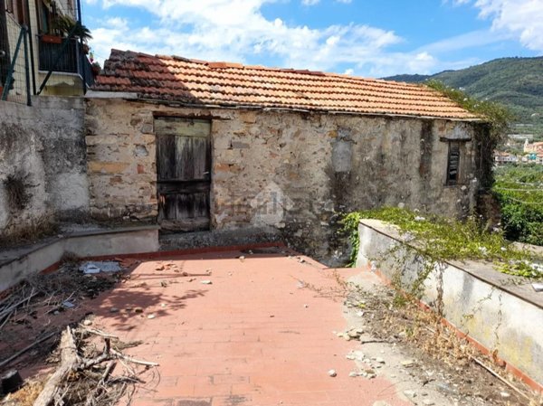 casale in vendita a Diano Arentino in zona Diano Borello