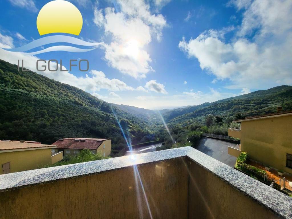 appartamento in vendita a Diano Arentino