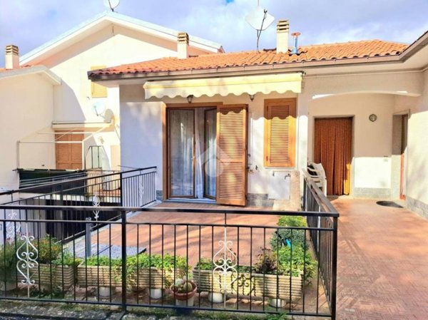 appartamento in vendita a Diano Arentino
