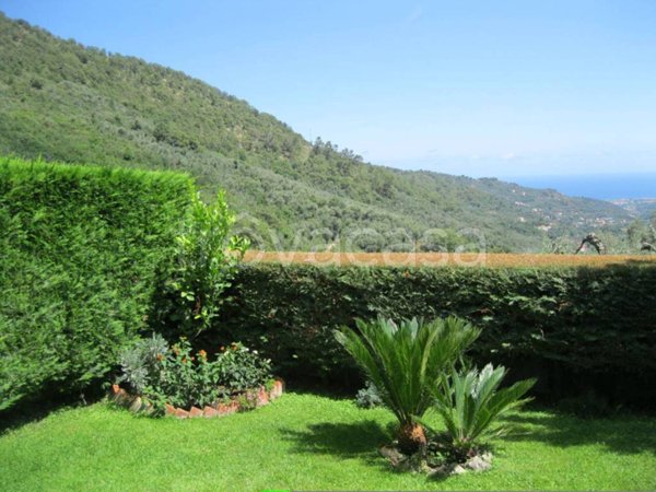 appartamento in vendita a Diano Arentino