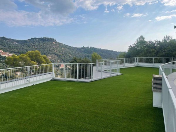 casa indipendente in vendita a Diano Arentino