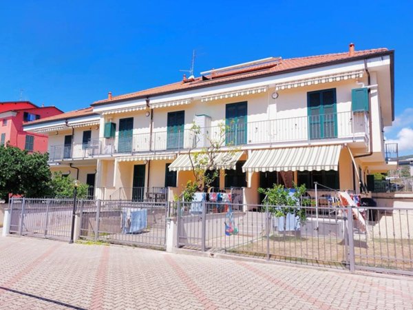 appartamento in vendita a Diano Arentino