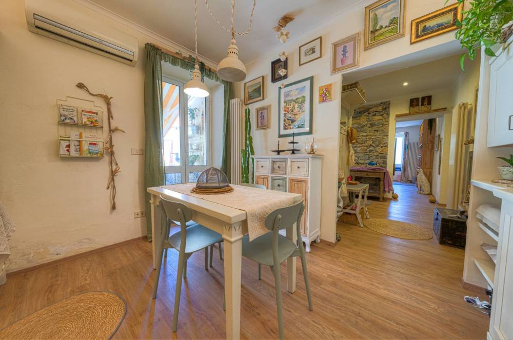 appartamento in vendita a Diano Arentino