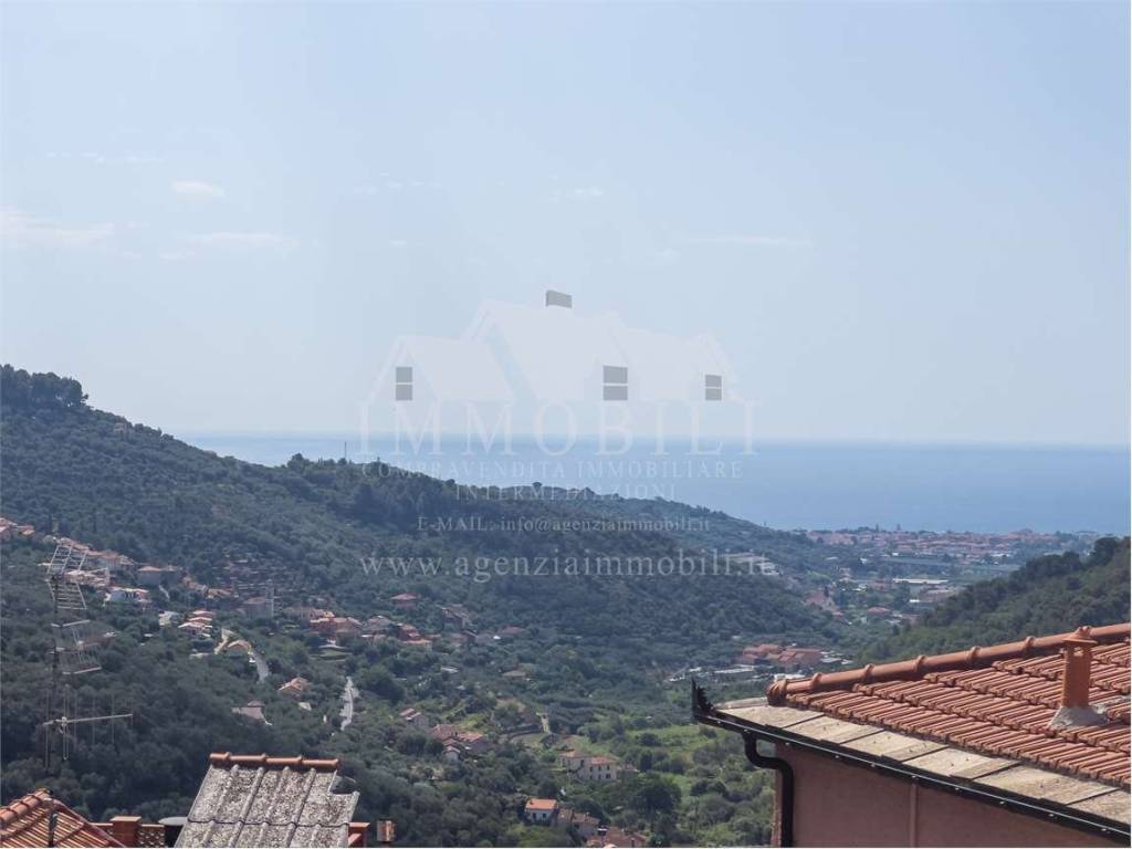 casa indipendente in vendita a Diano Arentino in zona Diano Borello