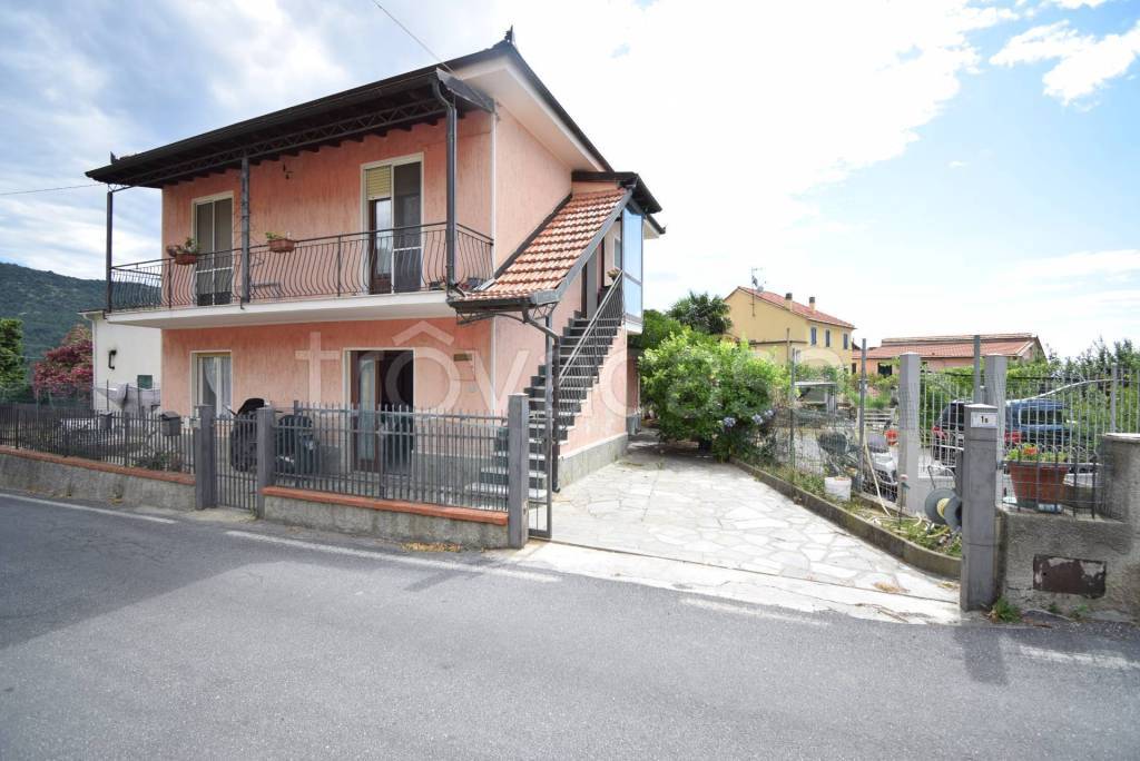 appartamento in vendita a Diano Arentino