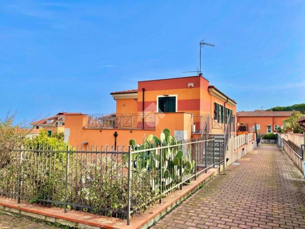 appartamento in vendita a Diano Castello