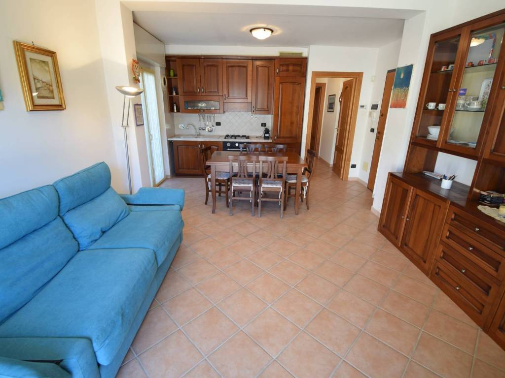 appartamento in vendita a Diano Castello